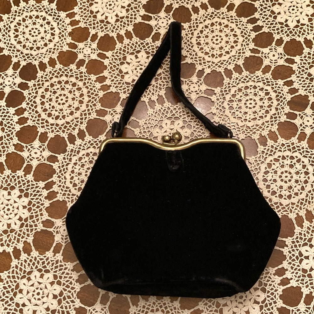 1930s Black Velvet Purse